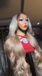 Raw Wavy Unit– 26” | Blonde Ombre | 400g | 13×6 HD Frontal - Image 4