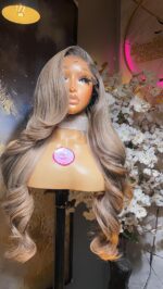Raw Wavy Wig – 26” | Blonde Custom Colored | 400g | 5×5 HD Closure - Image 5