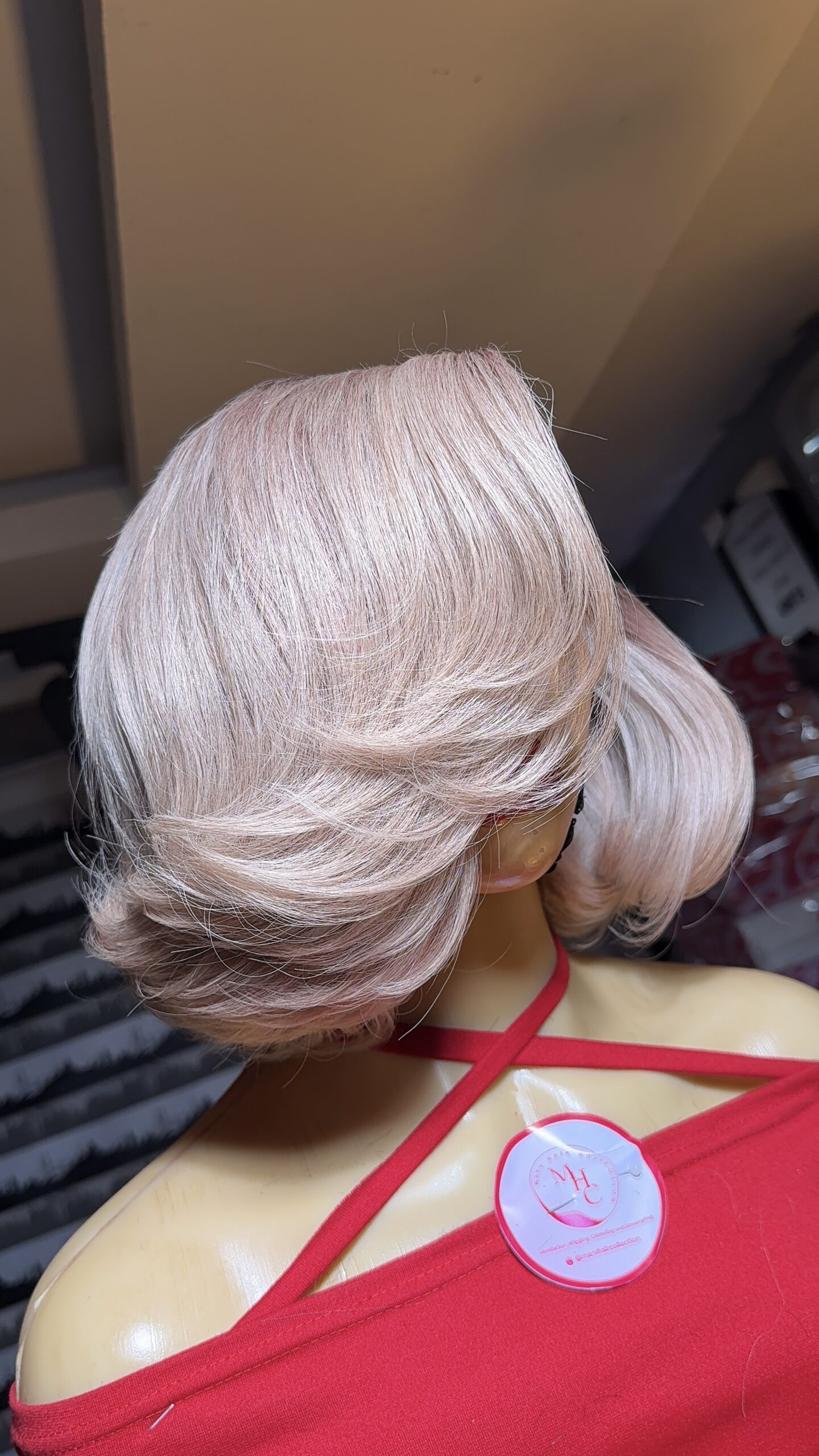 SASA Virgin Bounce Wig – 10” | Different color options| 200g | 5×5 HD Closure - Image 1