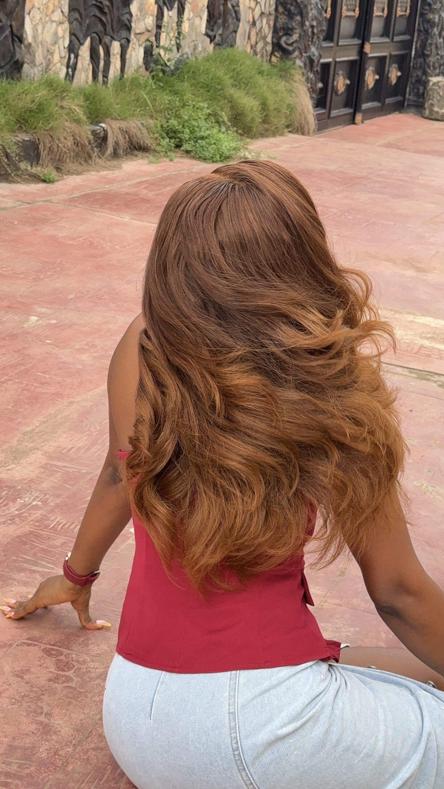 Donor Wavy Layered Units– 18” | 300g | 5×5 Closure( Custom color) - Image 8